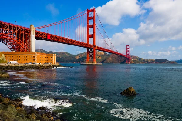 Ponte portão dourado — Fotografia de Stock