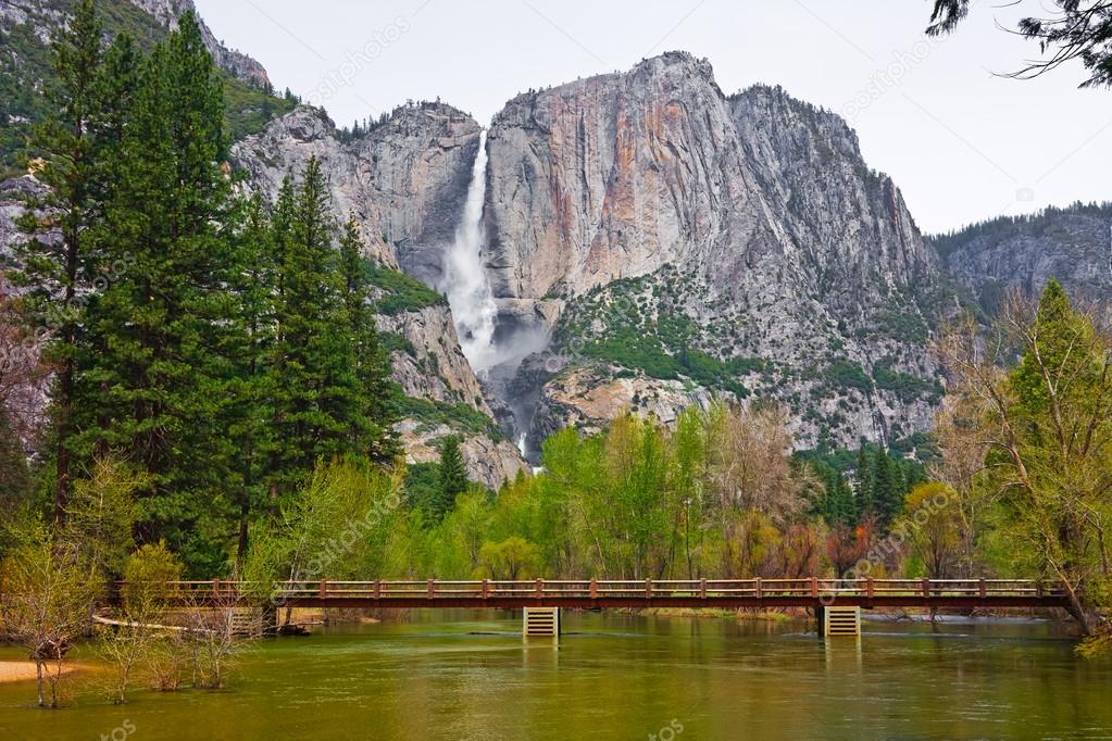 Yosemite Fall