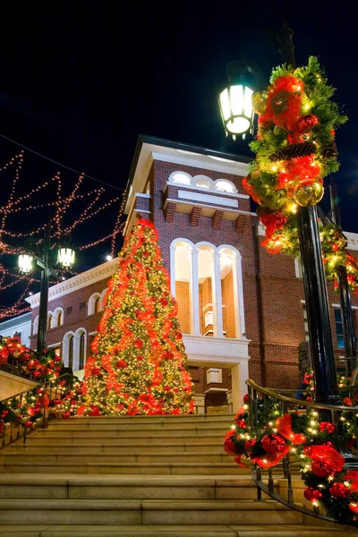 Christmas Tree on Rodeo Drive — Stock Photo, Image