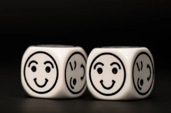 Emoticon dice with happy expression sketch — Stock Photo, Image