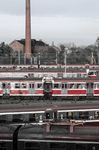 Czestochowa, Polen - 21 oktober 2014: gamla och inte används Pkp tra — Stockfoto