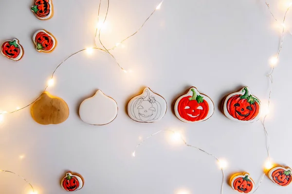 Schritt Für Schritt Anleitung Wie Man Mit Zuckerguss Einen Orangefarbenen — Stockfoto