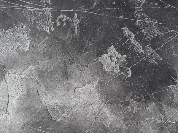 Ahşap yonga tahtasının siyah dokusu, macunla kaplanmış. Çekim için karanlık arkaplan kavramı.