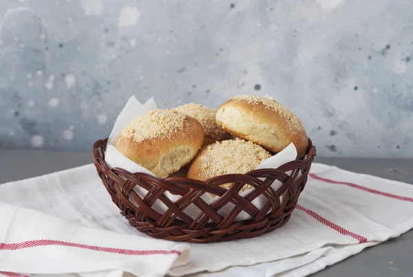 Hamburguesas Redondas Plato Mimbre Natural Listo Para Comer Concepto Cocina —  Fotos de Stock