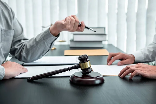 Male Lawyer Discussing Negotiation Legal Case Client Meeting Document Contact — Stock Photo, Image