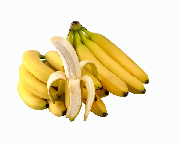 白い背景にたくさんの熟したバナナ クリッピングパス — ストック写真