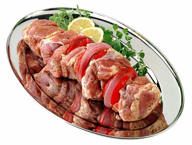 Tahtada peynir ve dilimler, kesme yolu..