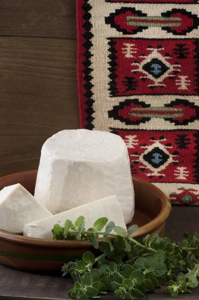 Geleneksel Yunan Beyaz Peyniri Keçi Koyun Sütünden Yapılır Halk Arkaplanı — Stok fotoğraf