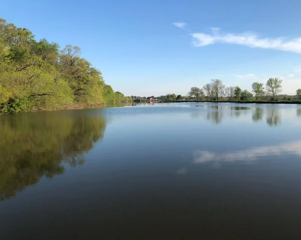 Riverbank Fishing Summer Trees Village Stanitsa Walk Park Lake Picnic — Stock Photo, Image