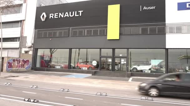 Badalona Barcelona Spanje Maart 2021 Buitenwinkel Van Renault Franse Autofabrikant — Stockvideo
