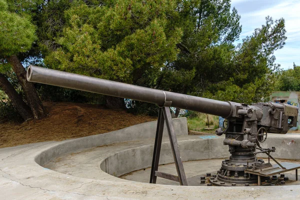 炮兵机枪在地堡里战争的恐怖概念 — 图库照片
