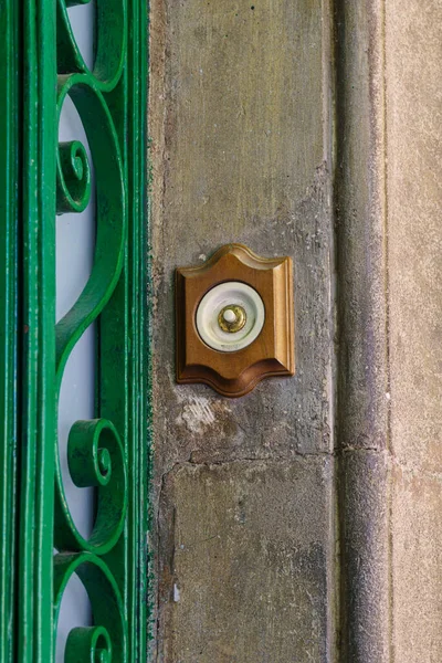 Old Brass Doorbell House Door — Stock Photo, Image