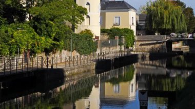 Montargis, Loiret, Fransa. Montargis 'deki kanal..