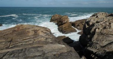 Penmarch, Finistere Departmanı, Brittany, Fransa. Meşhur kayalıklarla Penmarch Noktası.