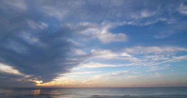 Günbatımı, Messanges plajı, Landes bölümü, Yeni Aquitaine, Fransa.