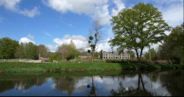 Abbey Notre Dame Bon Repos Bon Repos Sur Blavet Departamentul — Videoclip de stoc