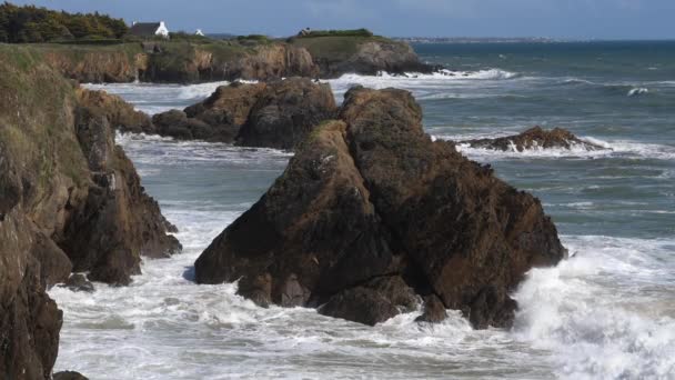 Pouldu Departement Finistere Bretagne Frankrijk Rotsen Met Uitzicht Het Kerou — Stockvideo