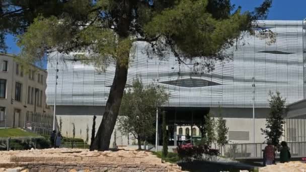 Nimes Gard Occitanie Francja Ogród Muzeum Rzymskiego Autorstwa Architekta Elizabeth — Wideo stockowe