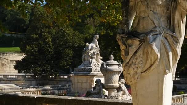 Надаль Гард Окситания Франция Jardins Fontaine Общественный Сад Jardins Fontaine — стоковое видео