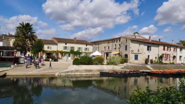 Coulon Marais Poitevin Pantanos Poitevin Vende Francia Atracaderos Tradicionales Quay — Vídeos de Stock