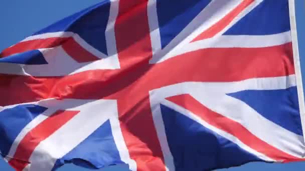 Den Nationella Brittiska Flaggan Vinkar Vinden — Stockvideo