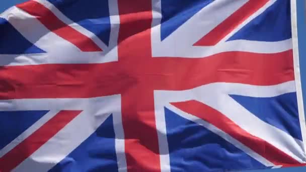 Den Nationella Brittiska Flaggan Vinkar Vinden — Stockvideo