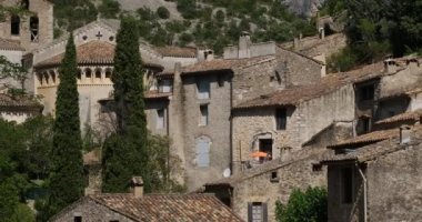 Saint Gerillhem le Desert, Herault, Occitanie, Fransa. Gellone Manastırı 1999 yılında UNESCO Dünya Mirasları 'na atandı.
