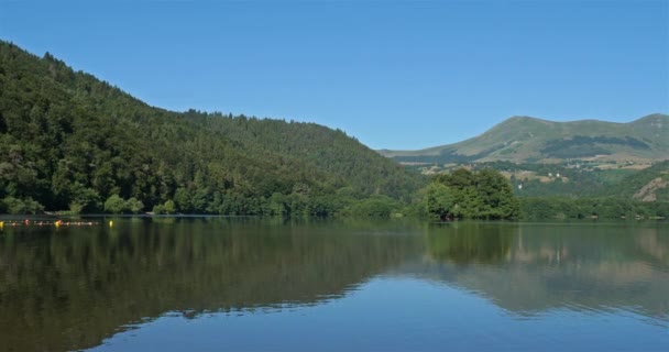 Lac Chambon Murol Puy Dome Massif Central Auvergne França — Vídeo de Stock