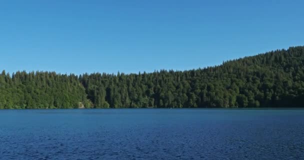 Lac Pavin Besse Saint Anastaise Puy Dome Massif Central Auvernia — Vídeos de Stock