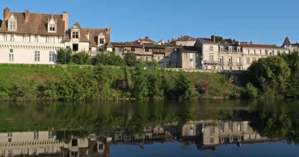 Perigueux Dordogne Megye Nouvelle Aquitaine Franciaország Előtérben Isle Folyó Háttérben — Stock videók