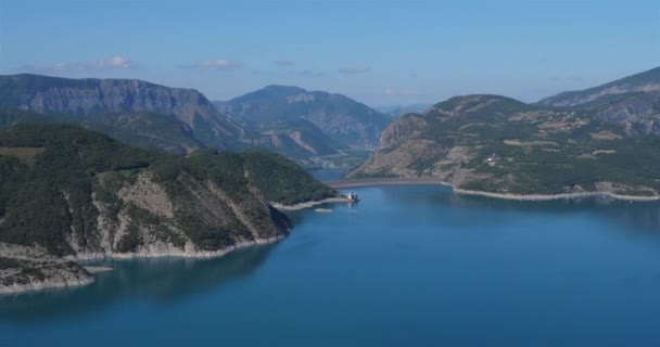 Serre Poncon Hautes Alpes Frankrike Konstgjord Sjö Med Hydroelektrisk Fördämning — Stockvideo