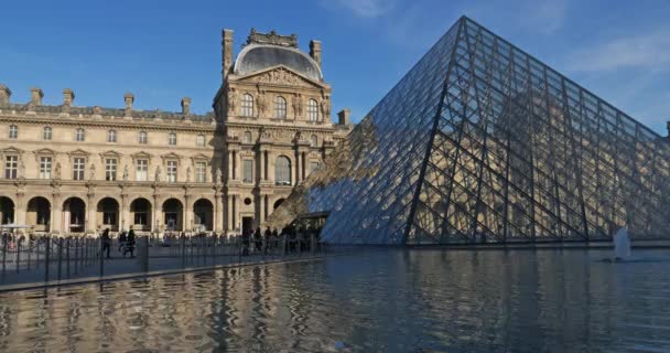 Louvre Museum Pyramid 1St Arrondissement Paris Ile France France — Stock Video