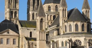 Caen, Calvados Bölümü, Normandiya, Fransa. Belediye Binası ve Abbaye aux Hommes.