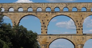 Roma Köprüsü Pont du Gard ve Gardon Nehri, Resmoulins, Gard, Occitanie, Fransa