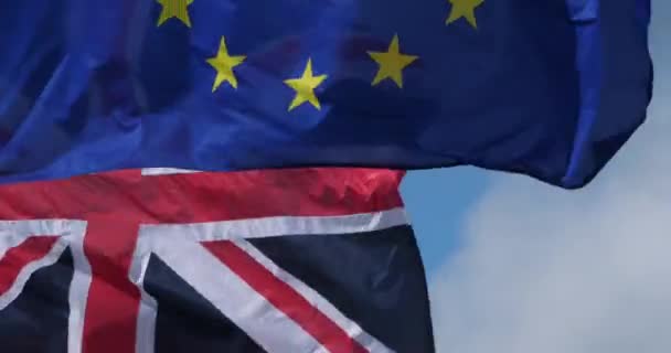 Nationale Britse Europese Vlaggen Wapperen Wind — Stockvideo