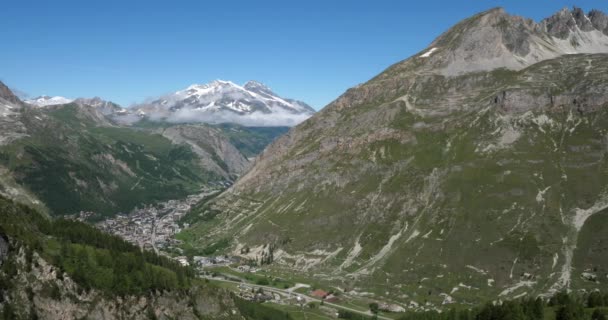 Escalade Vers Col Iseran Département Savoie France Dans Décor Trouve — Video