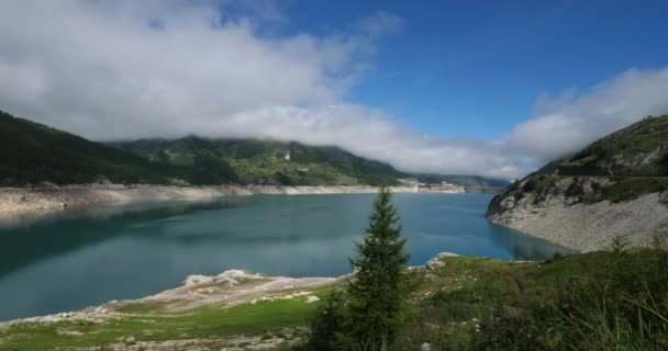 Lake Tignes Savoie Departement Franska Alperna Frankrike — Stockvideo