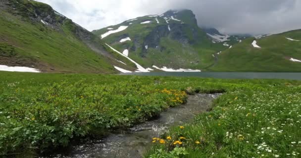 Lake Verney Little Bernard Pass Itália — Vídeo de Stock