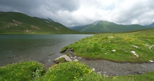 Lac Verney Little Bernard Pass Italie — Video