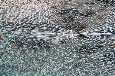 Kırık sertleştirilmiş güvenlik camının arka plan dokusu