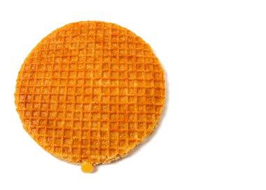 beyaz arkaplan üzerinde yuvarlak karamel waffle kopyası için yer ile