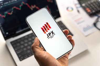 Japonya Borsa Grubu logosu 12 Şubat 2026 'da Hindistan' ın Bangalore şehrinde bir akıllı telefonun ekranında sergilenmektedir.