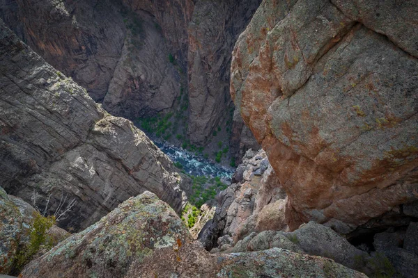 Vertigo Gunnison Kara Kanyonu Nun Dengeli Kaya Bakış Açısına Göre — Stok fotoğraf