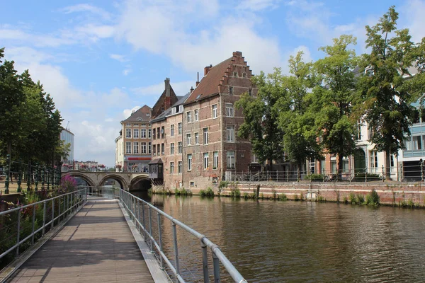 Blick Auf Den Fluss Dijl Und Umliegende Historische Gebäude Der — Stockfoto