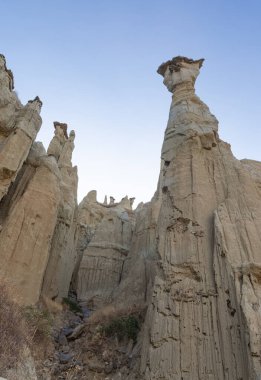 Jeolojik oluşumlar ve sönmüş volkanların fotoğrafları. arkaplan fotoğrafları.