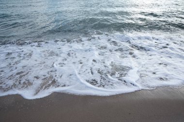 Deniz ve plaj fotoğrafları. deniz dalgası fotoğrafları.