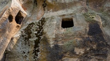 17 Temmuz 2021 afyonkarahisar, Türkiye. Tarihi ve turistik alanlar, taş mezarları fotoğrafları. Fotoğraf haber amaçlıdır.