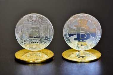 12 Eylül 2021. Hindi. çeşitli dijital para birimi fotoğrafları. Haber amaçlı bir fotoğraf.