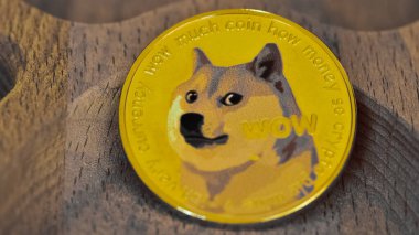 21 Eylül 2021, Türkiye. çeşitli sanal para fotoğrafları. Haber amaçlı bir fotoğraf.