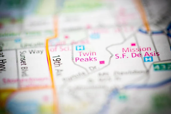 ツイン ピークス カリフォルニアだ 地図上のアメリカ — ストック写真